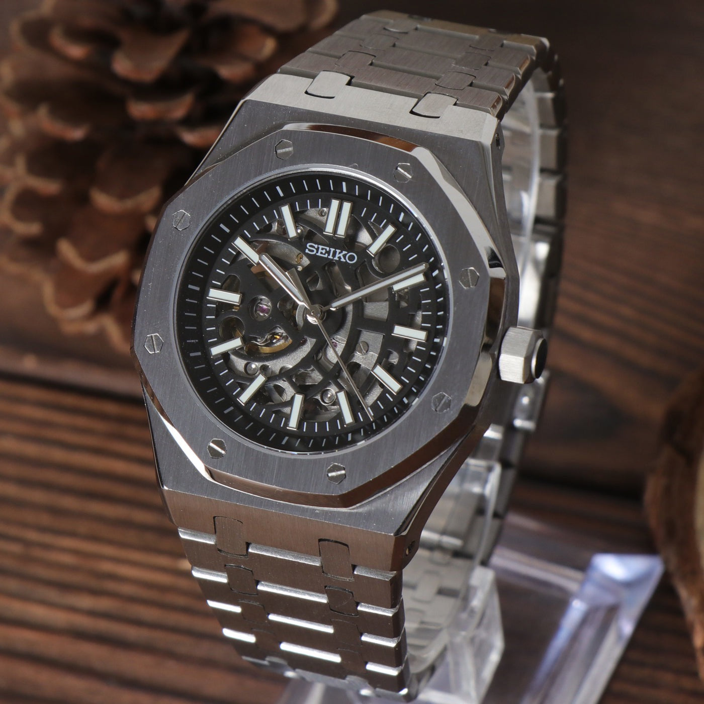 ROYAL SEIKOAK SKELETON