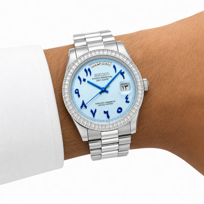 SEIKOJUST DAY-DATE ICE BLUE ARABIC (BAGUETTE BEZEL)