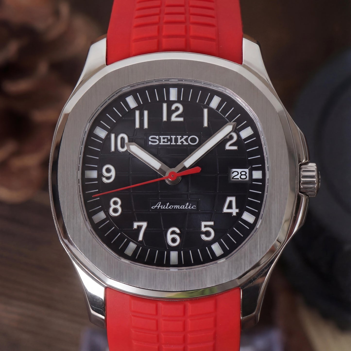 SEIKONAUT RED-BLACK